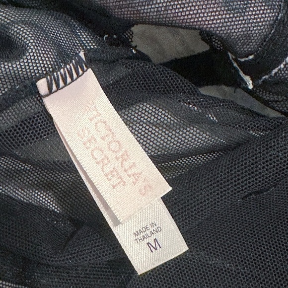 Vintage Victoria's Secret comic cartoon cami top - Picture 4 of 4